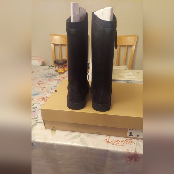 UGG Elly Booy - Picture 2 of 4